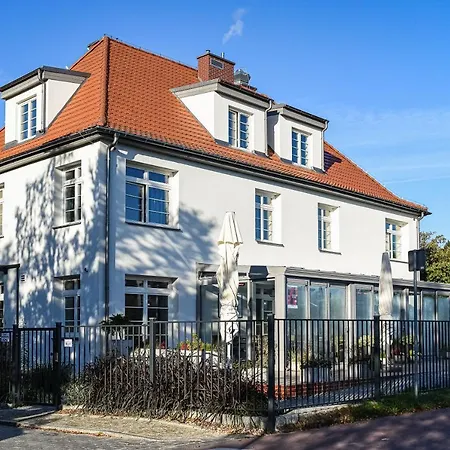 Bałtycka 3*